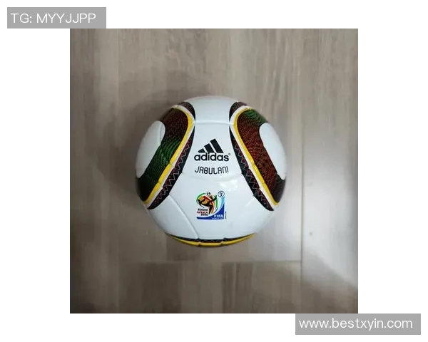 足球四霸的荣耀与传奇：探寻世界足坛的巅峰对决与历史传承